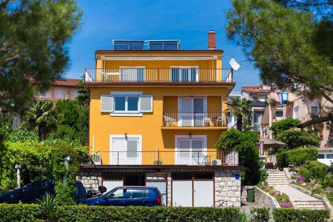 Blazi Apartment Crikvenica Exterior photo